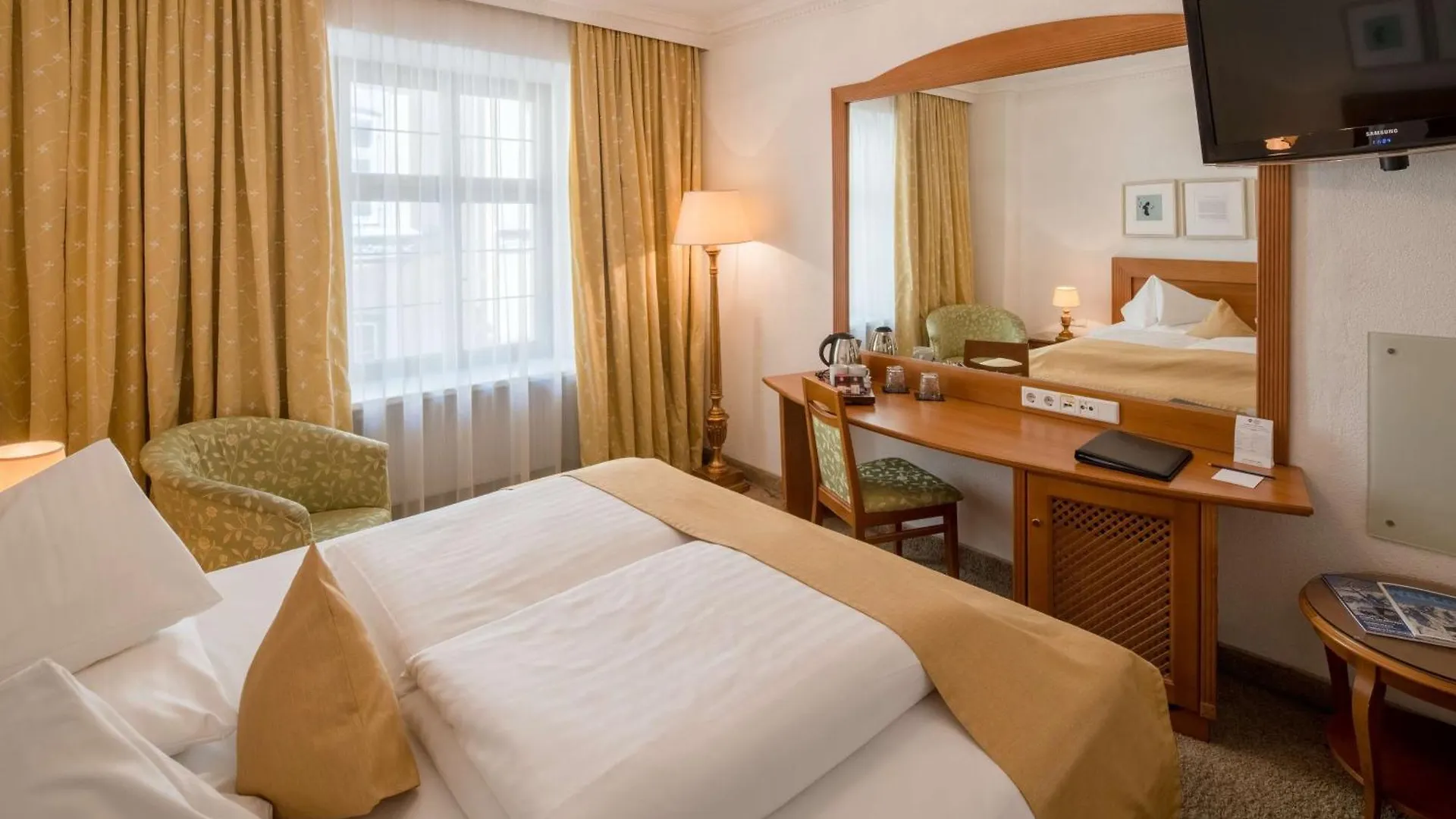 Hotel Goldener Adler, BW Signature Collection Ίνσμπρουκ