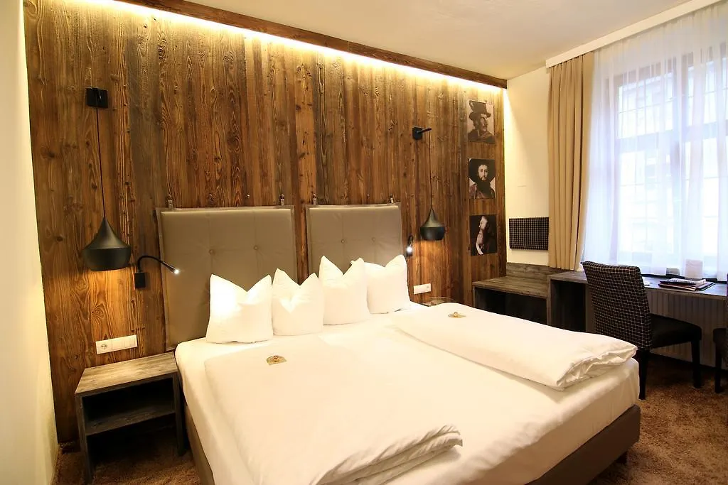 Hotel Goldener Adler, BW Signature Collection Ίνσμπρουκ